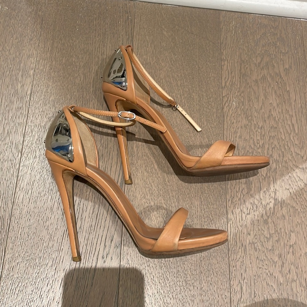 Giuseppe Zanotti nude stiletto sandal heels with metal plate. Size 36